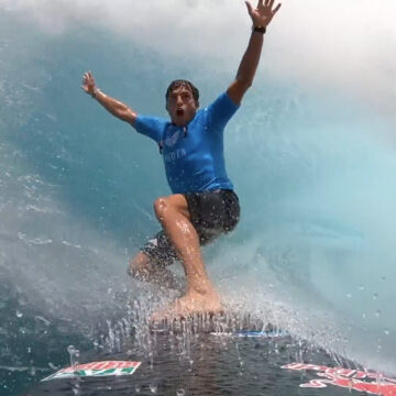 Wipeouts e tubos com Kai Lenny